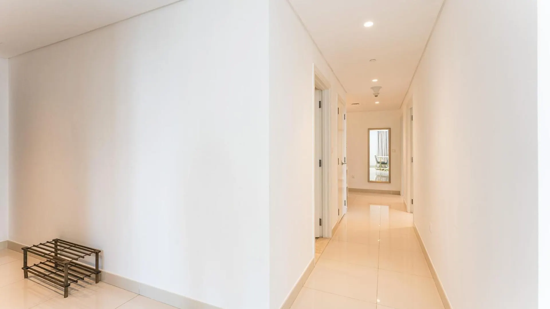 Modern Luxury 2Br Burj Khalifa Partial & Blvd View Apartment Dubai 0*,  United Arab Emirates