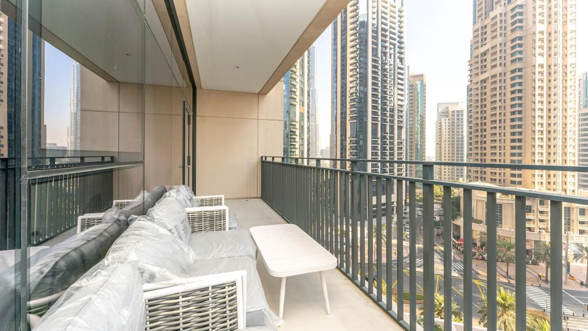 Modern Luxury 2Br Burj Khalifa Partial & Blvd View Apartment Dubai