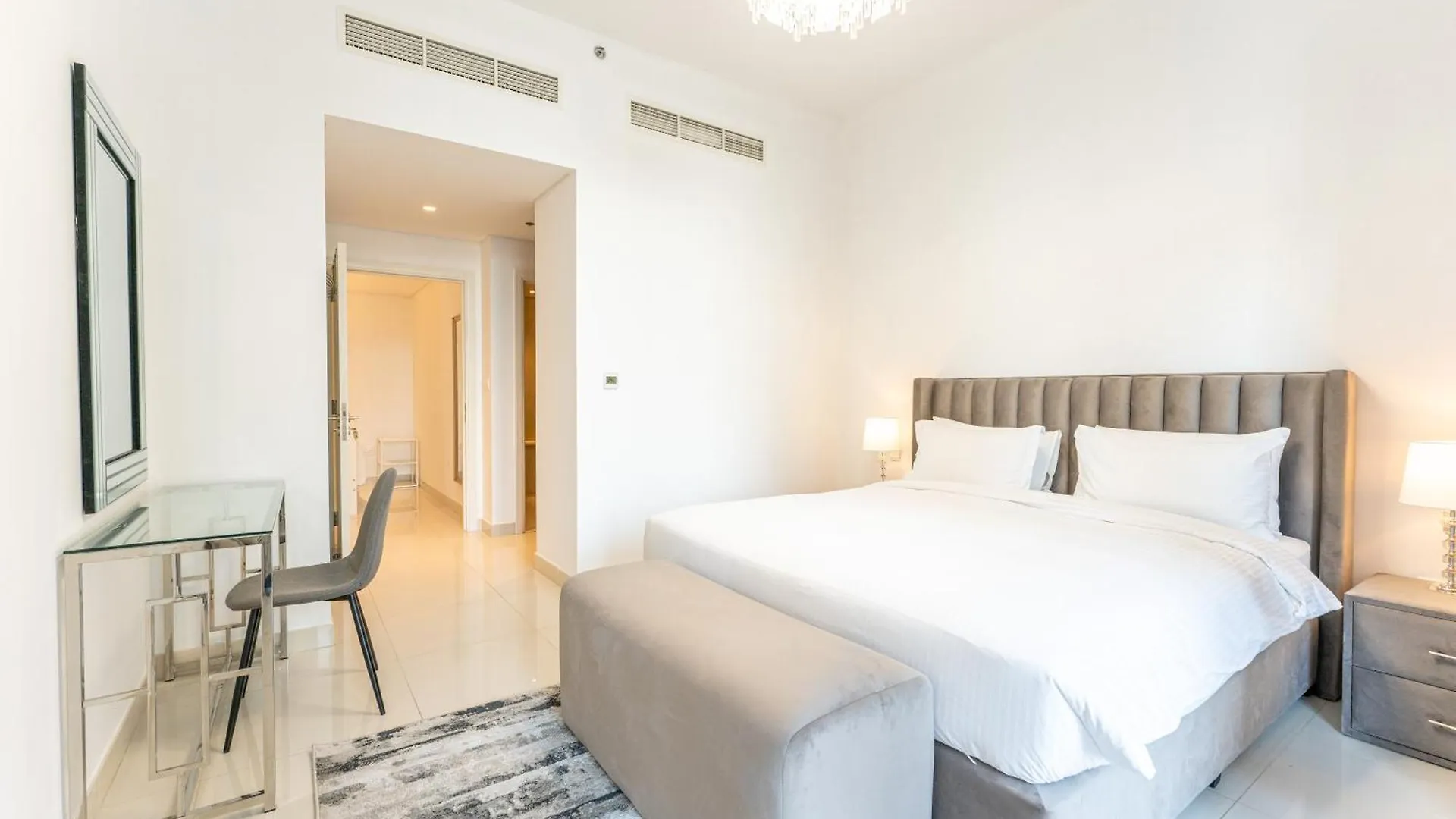 Modern Luxury 2Br Burj Khalifa Partial & Blvd View Apartment Dubai 0*,  United Arab Emirates